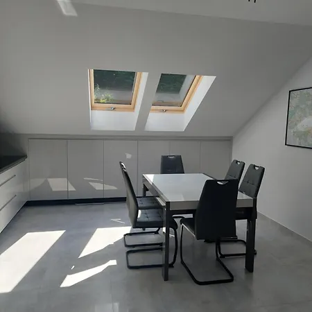 Jurajski Zakamarek *