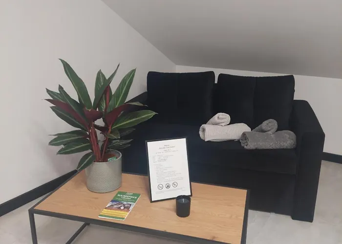 Jurajski Zakamarek Zarki